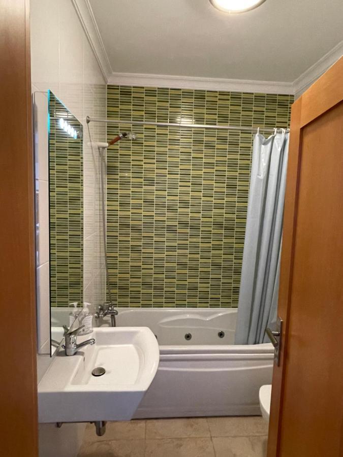 Lucas House 3 - Garden Apartment لاغوس المظهر الخارجي الصورة